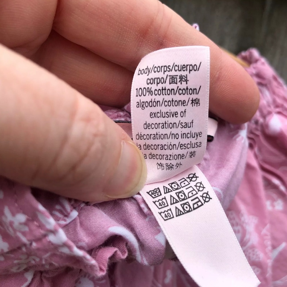 New Victoria’s Secret Lightweight Off The Shoulder Romper lilac floral Medium - Picture 7 of 12